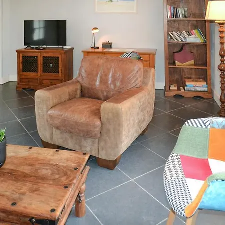 بيت للعطل Chateau De Grenier *